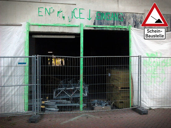 Foto aus der Scheinbaustelle der Ruine des Ihmezentrums in Hannover Linden, mit Gruß an die Stadtverwaltung von Hannover, die solche Zustände nicht nur zulässt, sondern aktiv finanziell fördert.